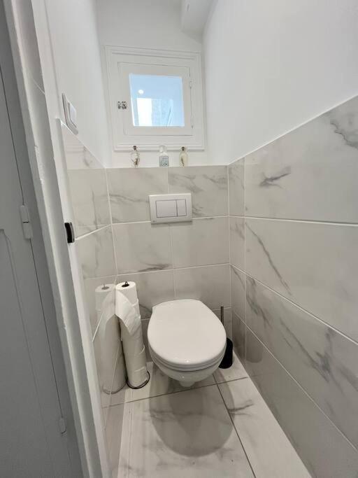 Appartement Renove - Wifi - Jardin - Centre De 尼奥尔 外观 照片